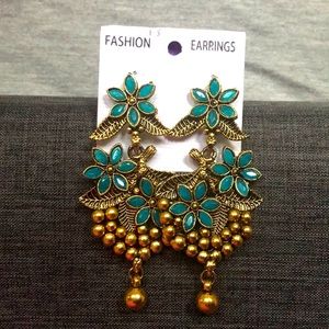 Beautiful gold turquoise earrings